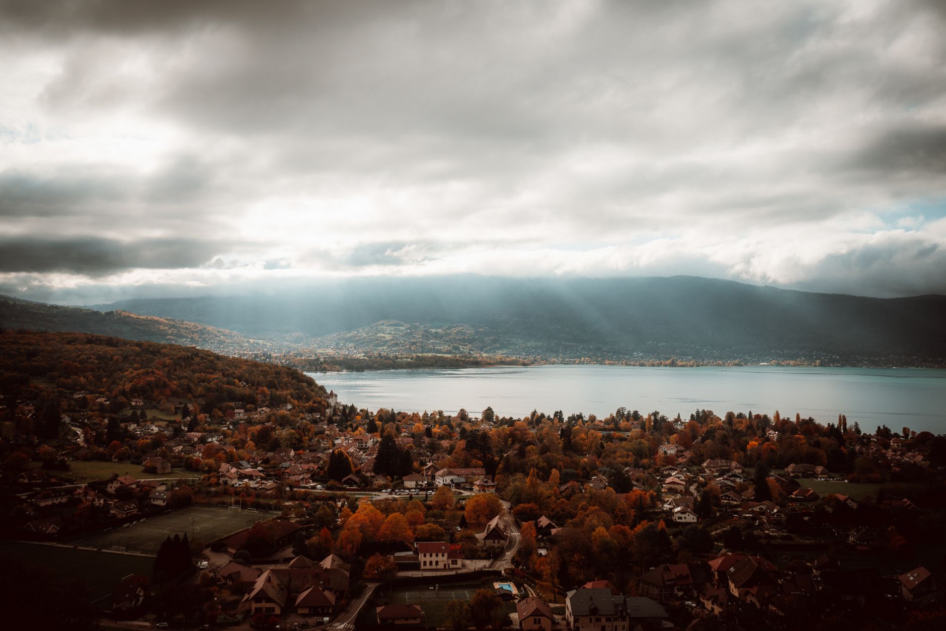 Que faire à Annecy en 3 jours : lac, vieille ville et coins plus secrets