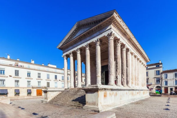Nîmes autrement : 7 lieux à découvrir au-delà des incontournables